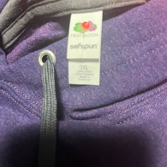 Purple hoodie - Picture 5 of 6